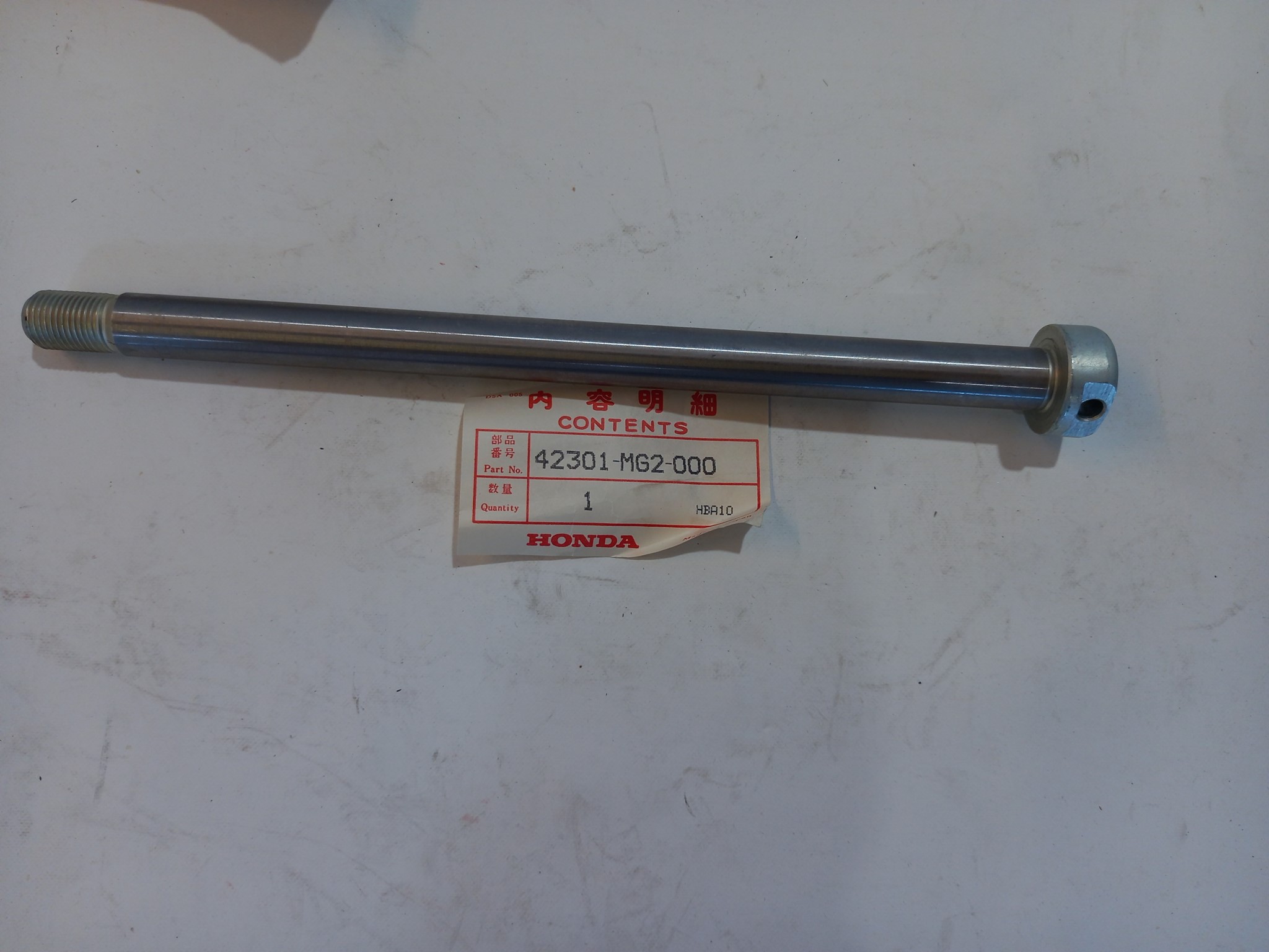 Picture of Honda  ACHSE HINTERRAD  42301-MG2-000